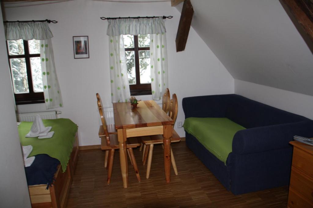 Balada Horska Chata Bedřichov Pokój zdjęcie